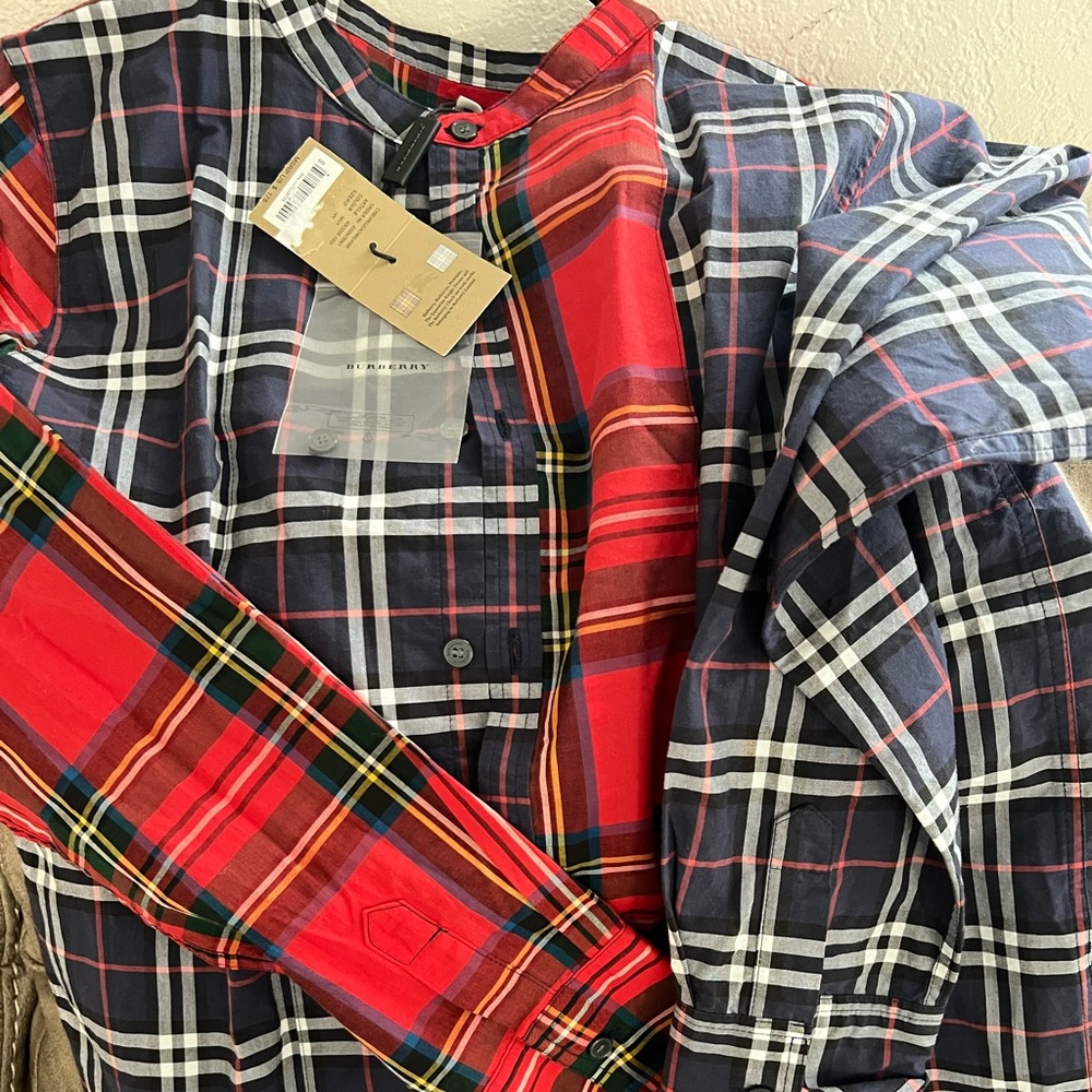 New with tags Boys Burberry button up shirt size 14